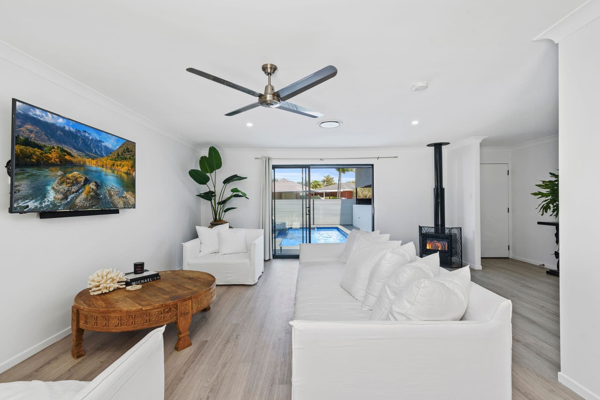 38 Togos Avenue, Currumbin Waters QLD 4223, Currumbin Waters - Thumbnail 2