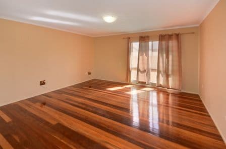 30 Bernays Road, WYNNUM WEST QLD 4178, Wynnum West - Thumbnail 4