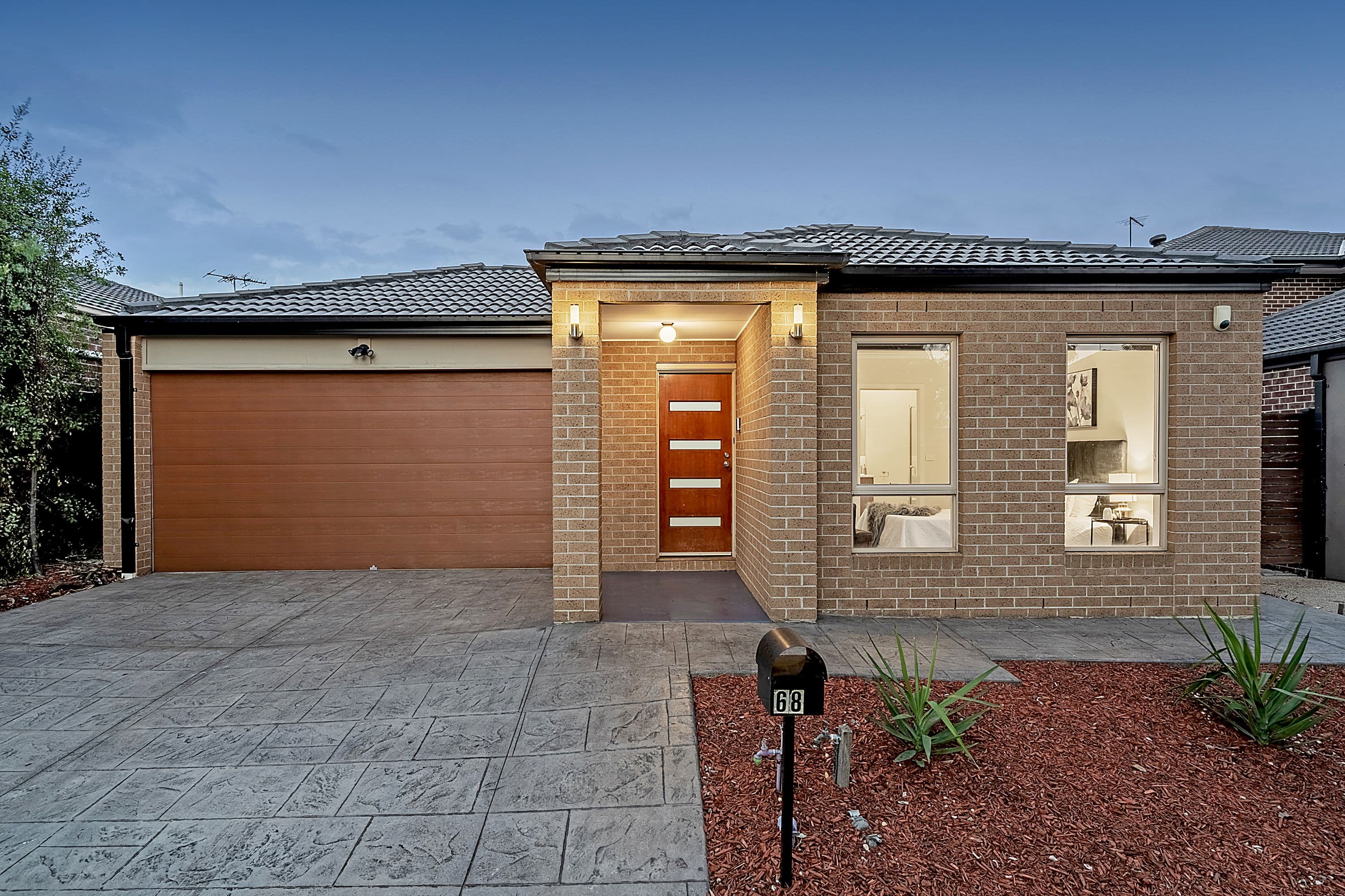 68 Huntington Drive, Craigieburn VIC 3064, Craigieburn - Image 1