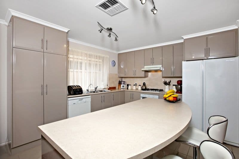 21 Mast Avenue, SEAFORD MEADOWS SA 5169, Seaford Meadows - Thumbnail 4