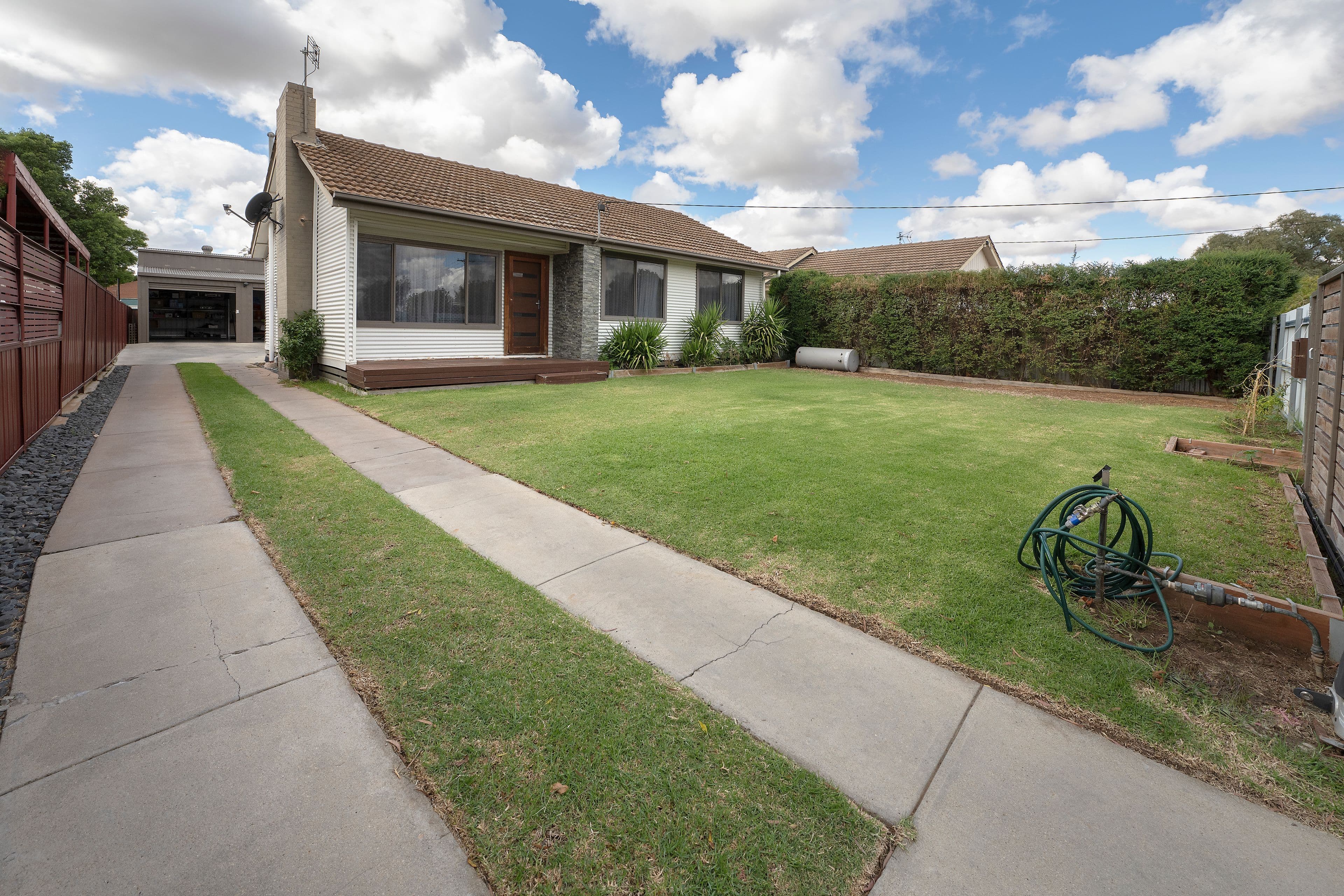51 Thurla Street, Swan Hill VIC 3585, Swan Hill - Thumbnail 2