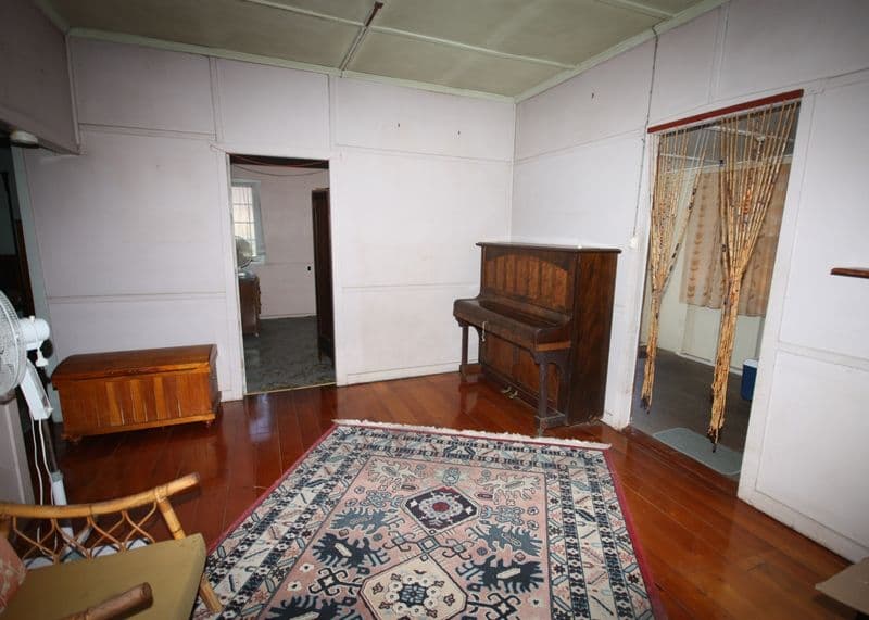 36 Grevillea Street, BILOELA QLD 4715, Biloela - Thumbnail 2