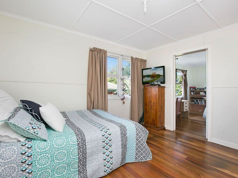 86 Brodie Street, Holland Park West QLD 4121, Holland Park West - Thumbnail 8