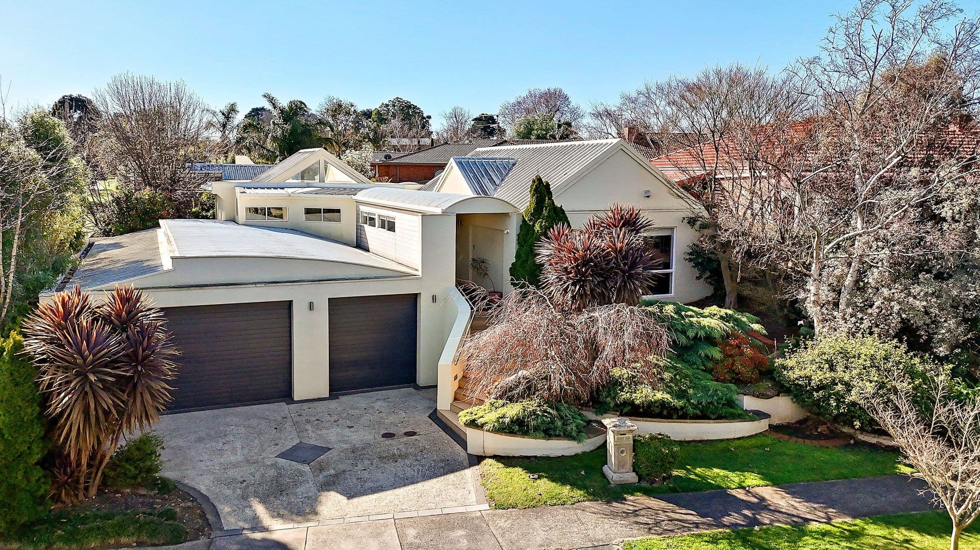 24 Edrington Park Drive, Berwick VIC 3806, Berwick - Image 1