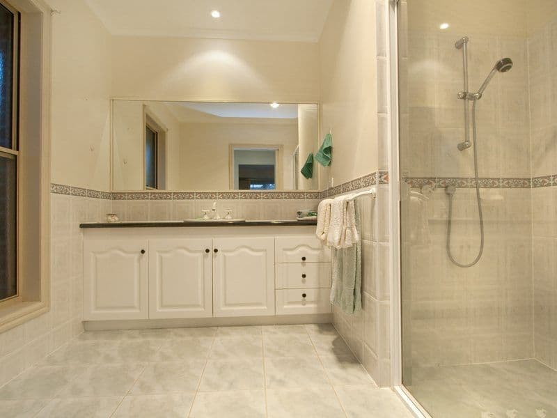 8 Denholm Street, ROSEBUD VIC 3939, Rosebud - Thumbnail 5