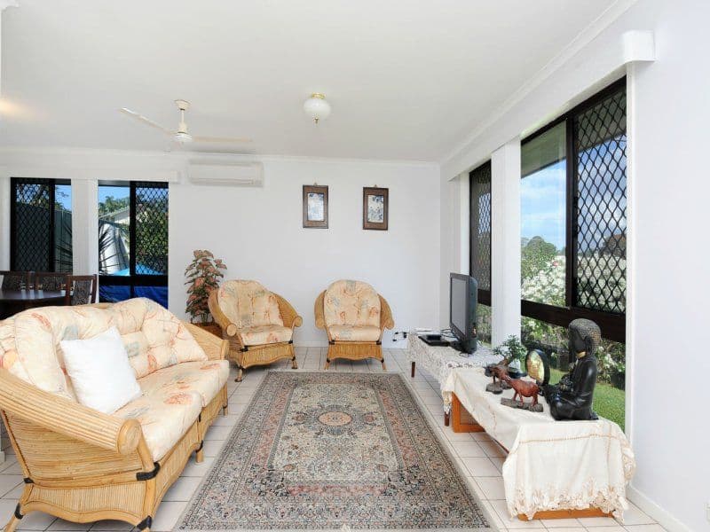 4 Ocean View Avenue, Mooloolaba QLD 4557, Mooloolaba - Thumbnail 2