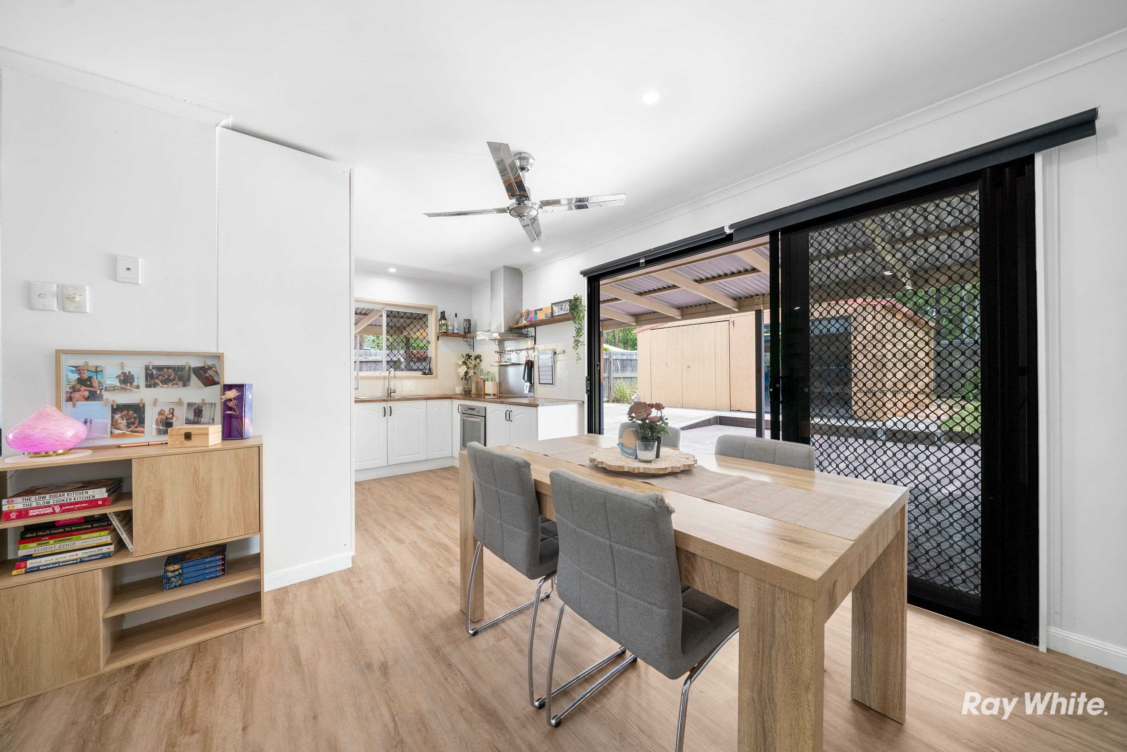 32 Thornside Street, Eagleby QLD 4207, Eagleby - Thumbnail 4