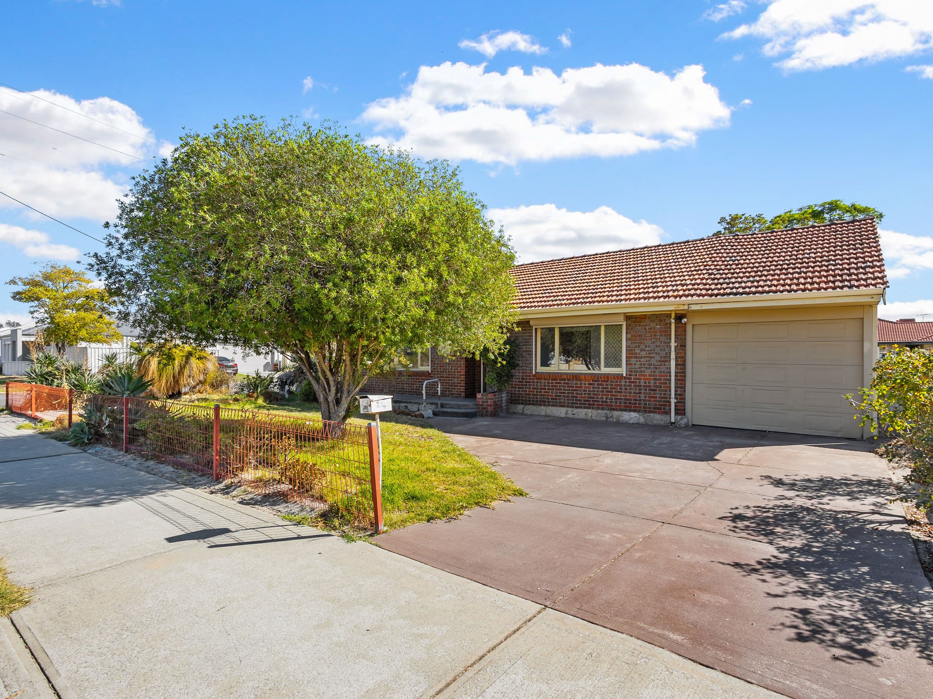 24 Gerard Street, East Cannington WA 6107, East Cannington - Thumbnail 2