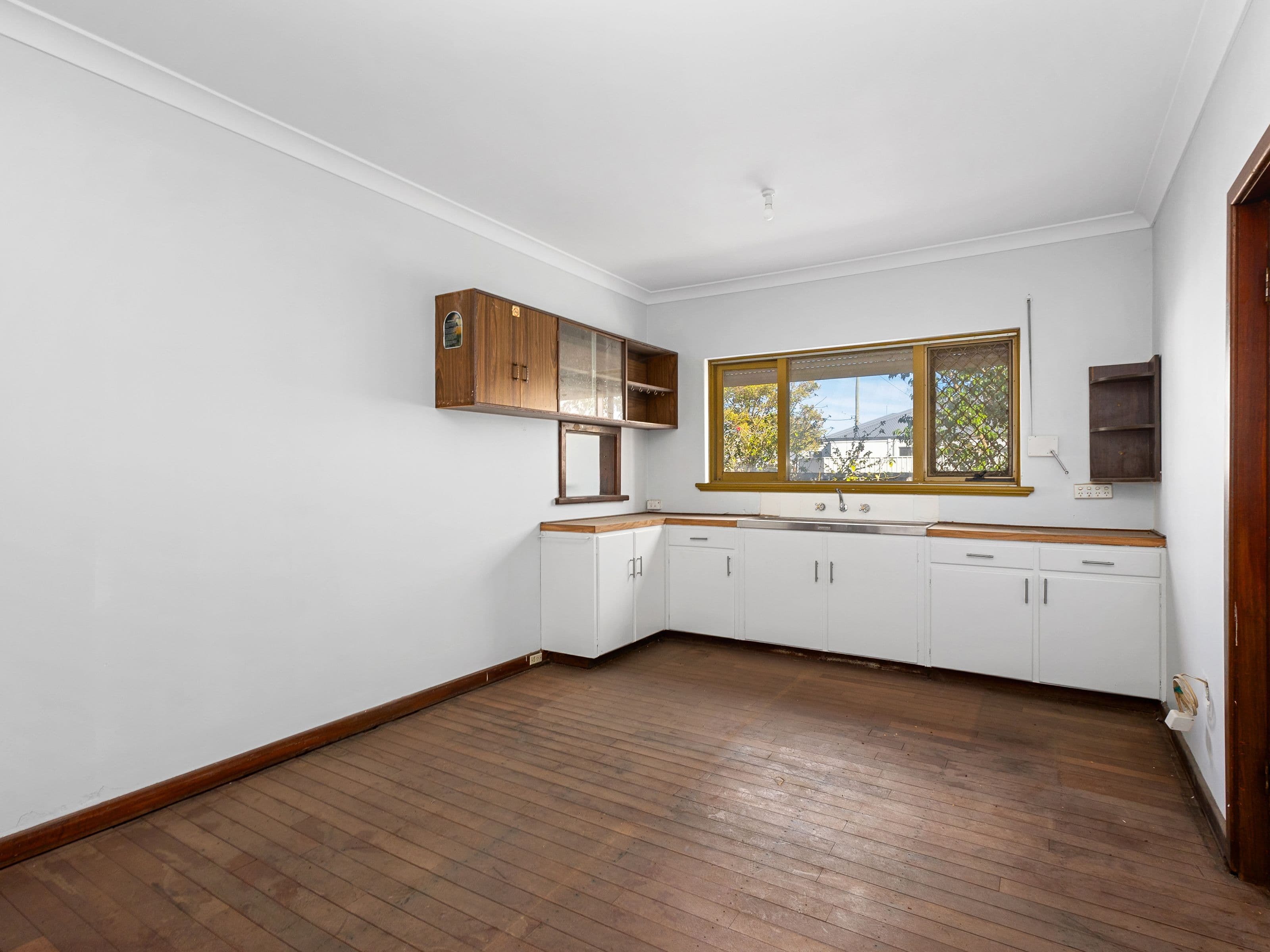 24 Gerard Street, East Cannington WA 6107, East Cannington - Thumbnail 8