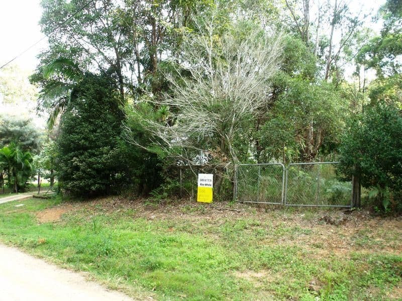 11 Murray Crescent, RUSSELL ISLAND QLD 4184, Russell Island - Thumbnail 2