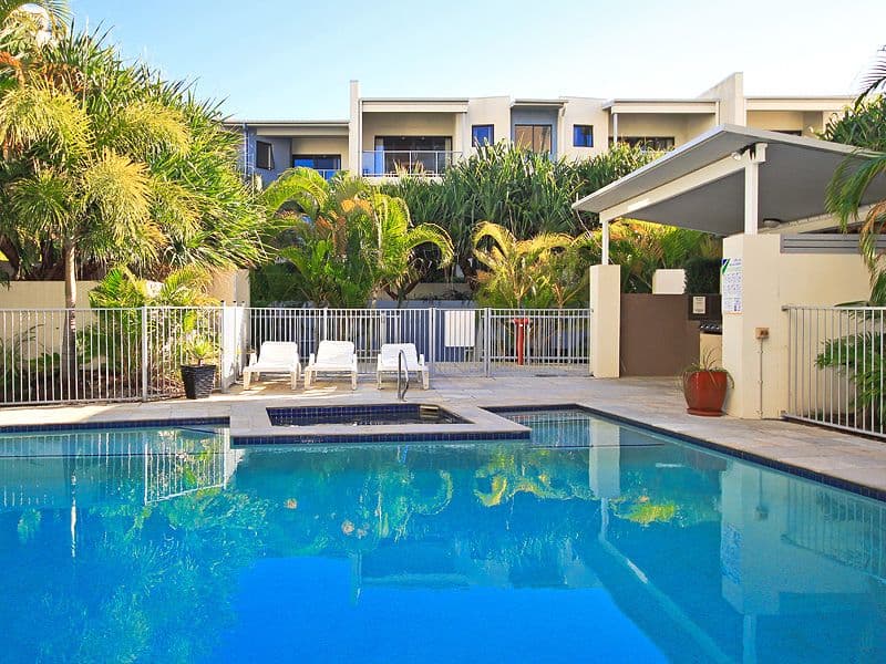 6 Fifth Avenue, BURLEIGH HEADS QLD 4220, Burleigh Heads - Image 1