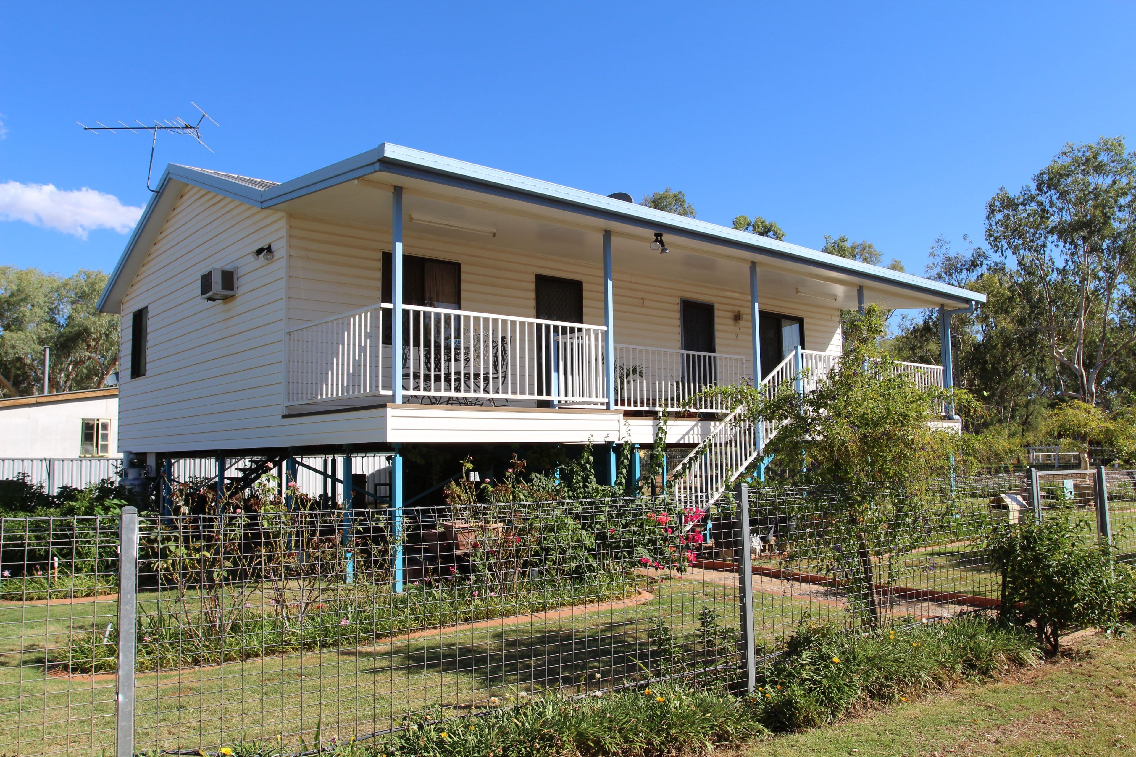 11 Wildie Street, Charleville QLD 4470, Charleville - Image 1