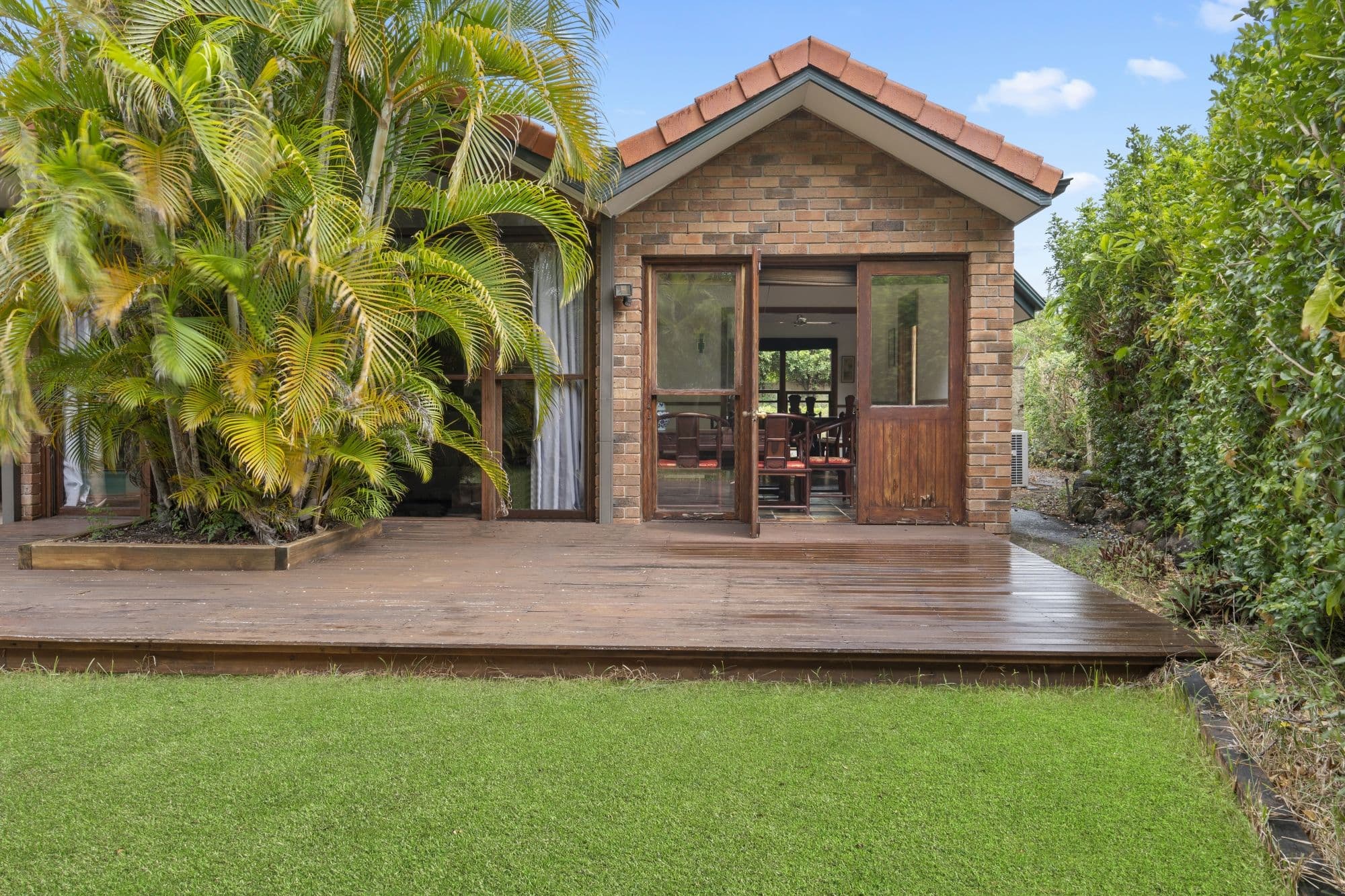 5 Bimini Court, Clear Island Waters QLD 4226, Clear Island Waters - Thumbnail 7