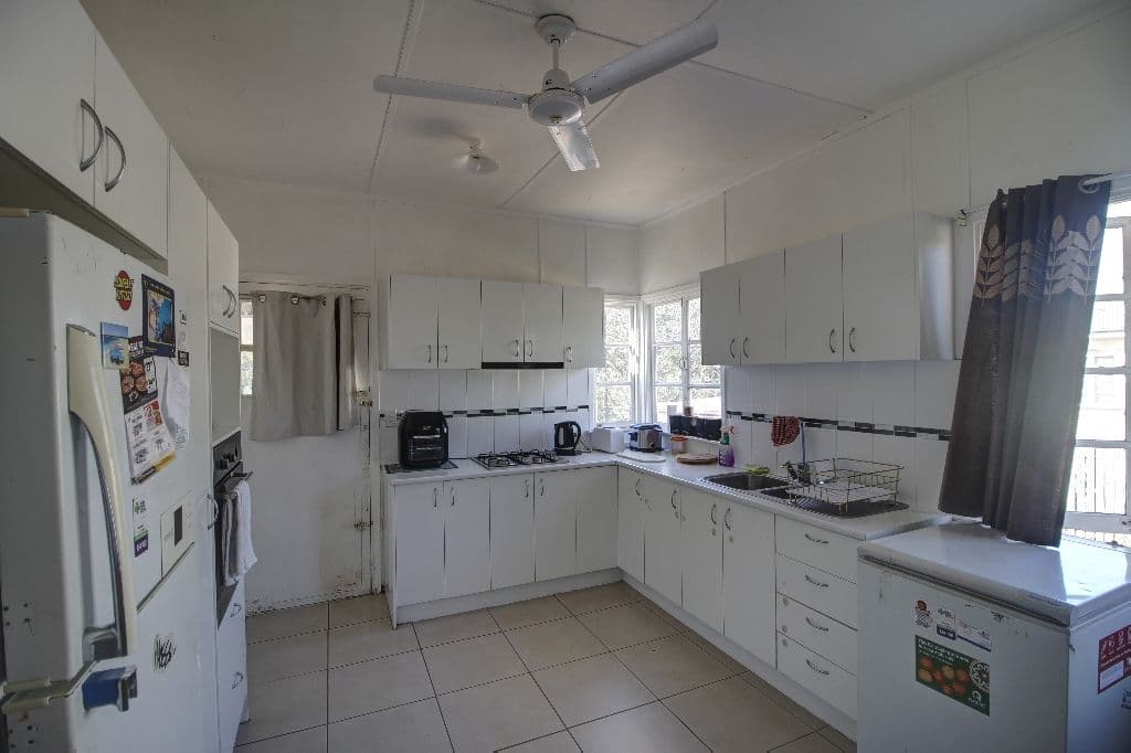 13 Toongarra Road, Leichhardt QLD 4305, Leichhardt - Thumbnail 2