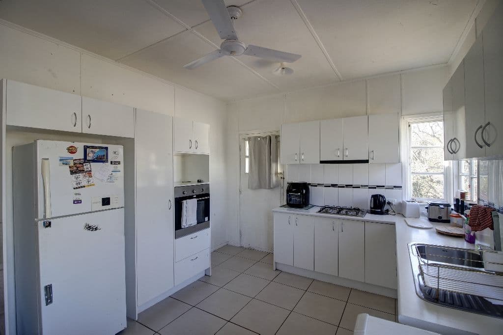 13 Toongarra Road, Leichhardt QLD 4305, Leichhardt - Thumbnail 3