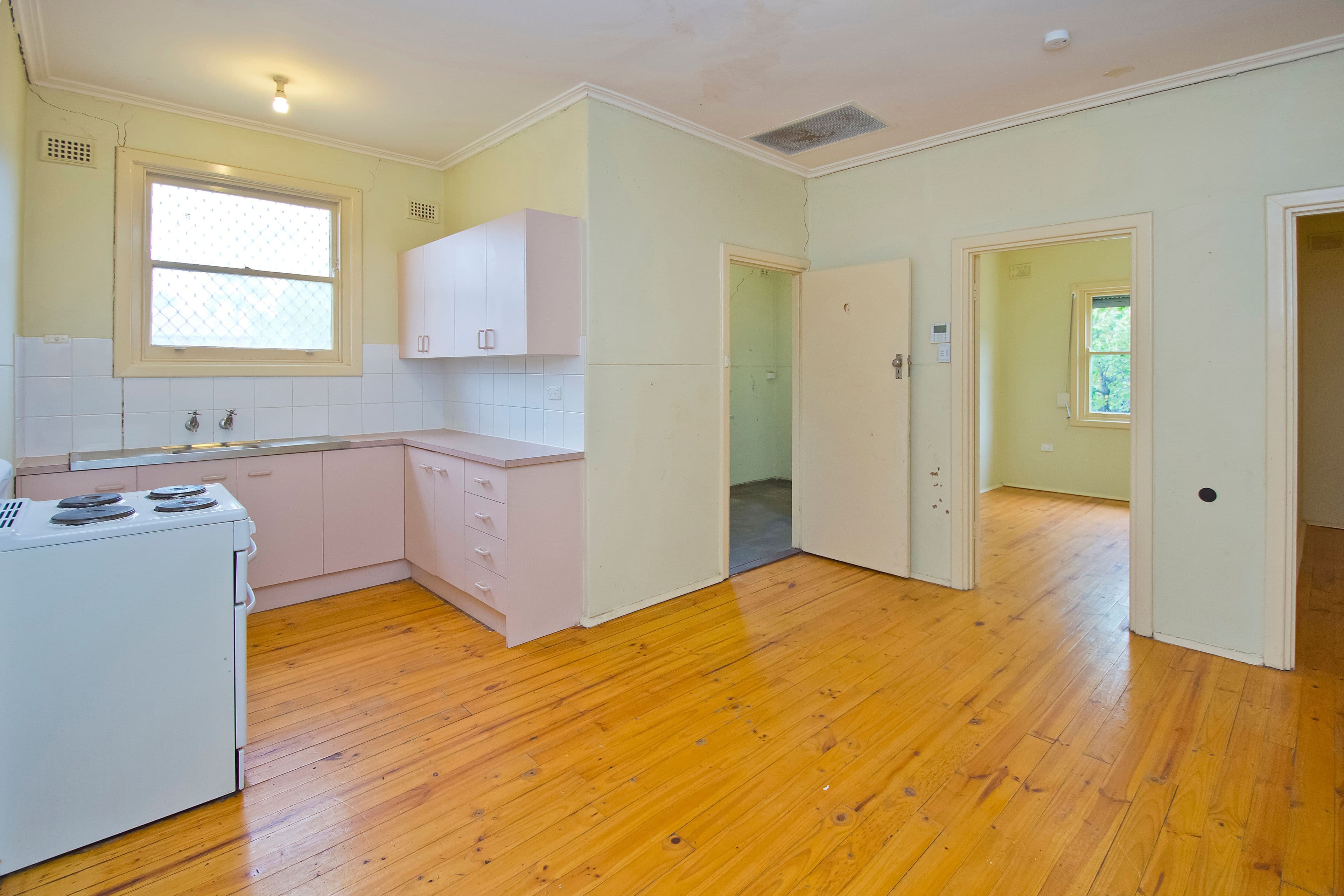4 Benham Street, Elizabeth East SA 5112, Elizabeth East - Thumbnail 2