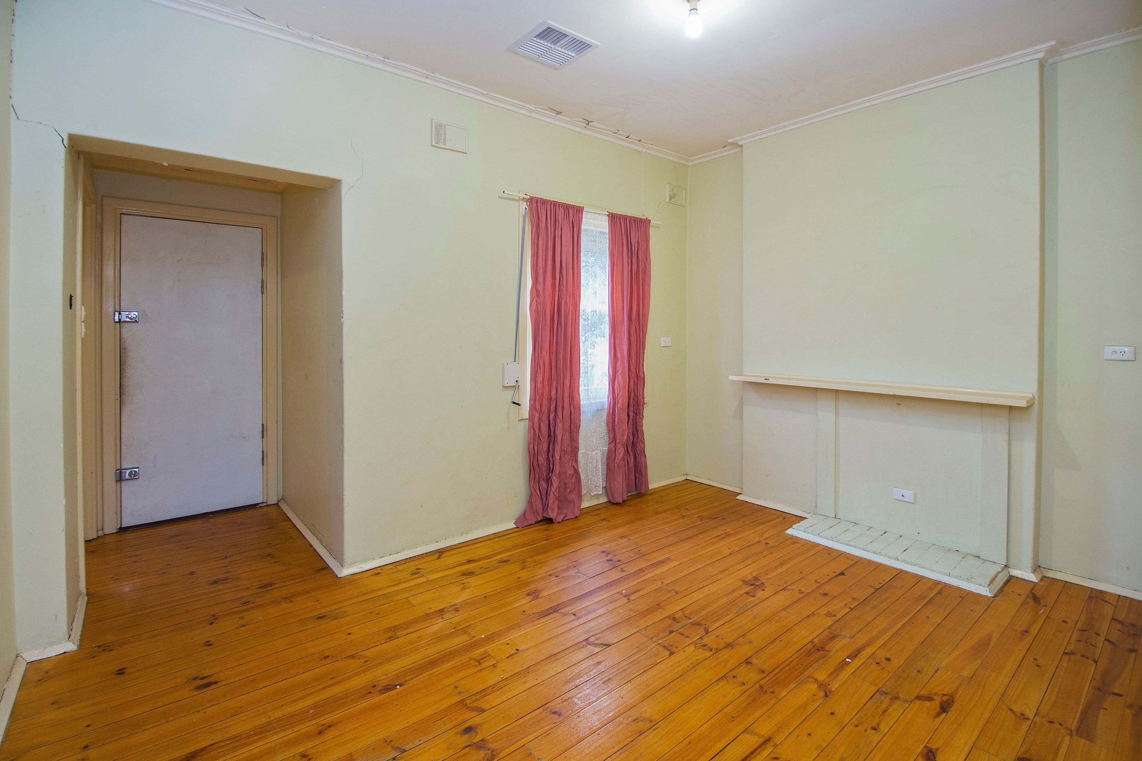 4 Benham Street, Elizabeth East SA 5112, Elizabeth East - Thumbnail 4