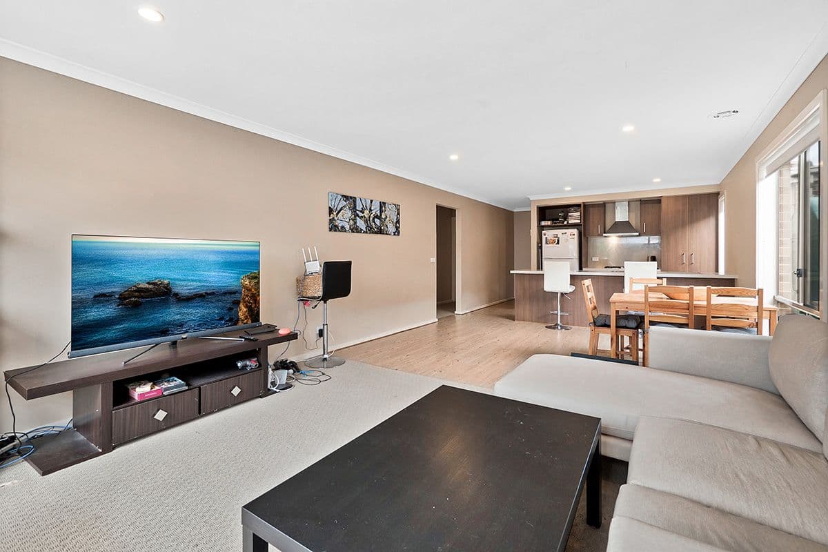 7 Hestia Avenue, Cranbourne West VIC 3977, Cranbourne West - Thumbnail 3