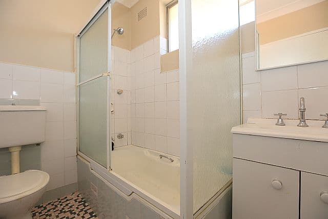39 Augusta Street, PUNCHBOWL NSW 2196, Punchbowl - Thumbnail 7