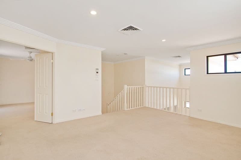 7 Winton Terrace, VARSITY LAKES QLD 4227, Varsity Lakes - Thumbnail 8