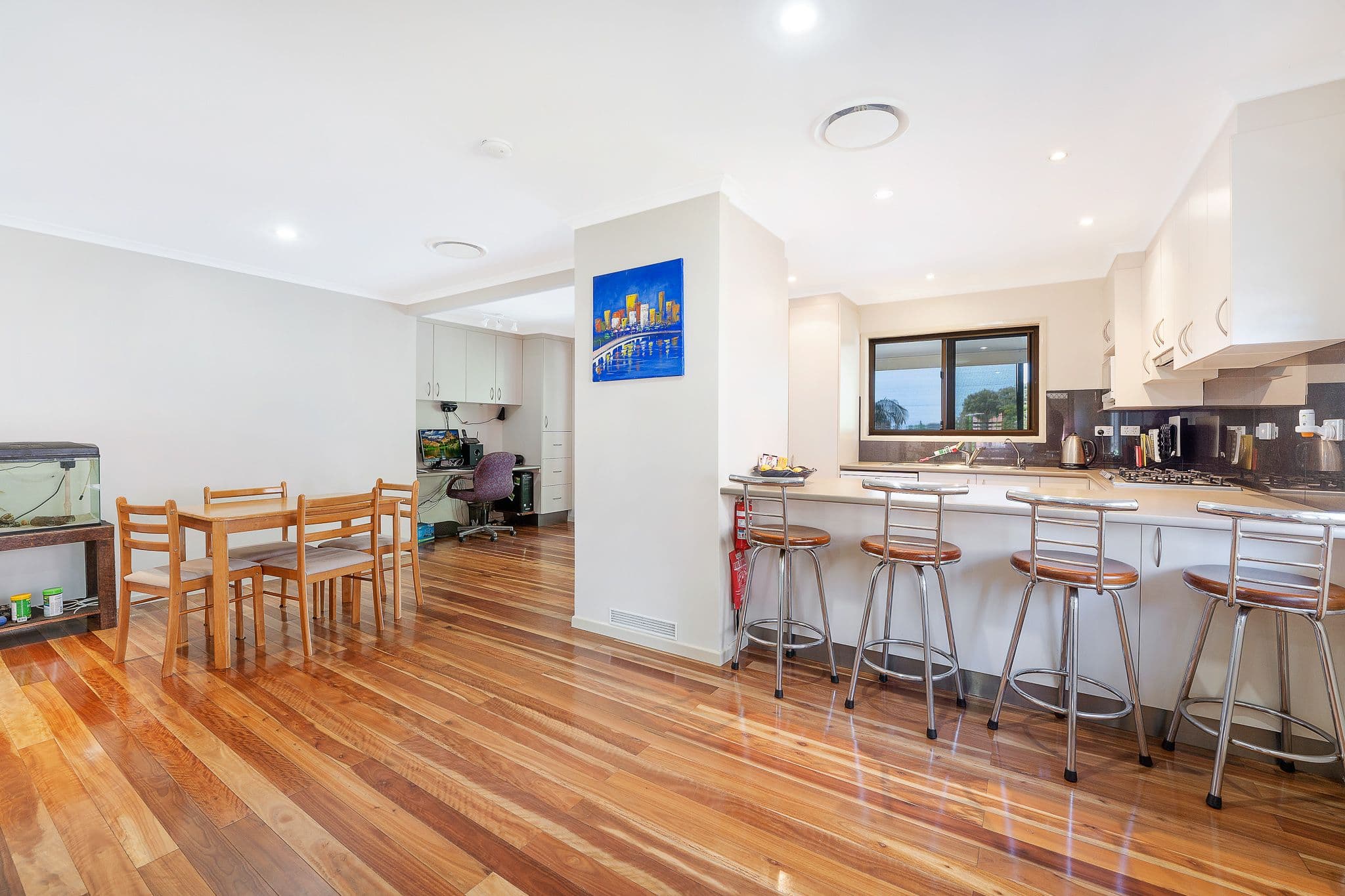 40 Hibiscus Avenue, Redcliffe QLD 4020, Redcliffe - Thumbnail 5