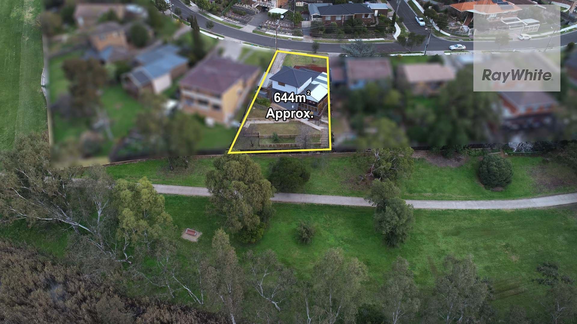 52 Clarke Drive, Gladstone Park VIC 3043, Gladstone Park - Thumbnail 3