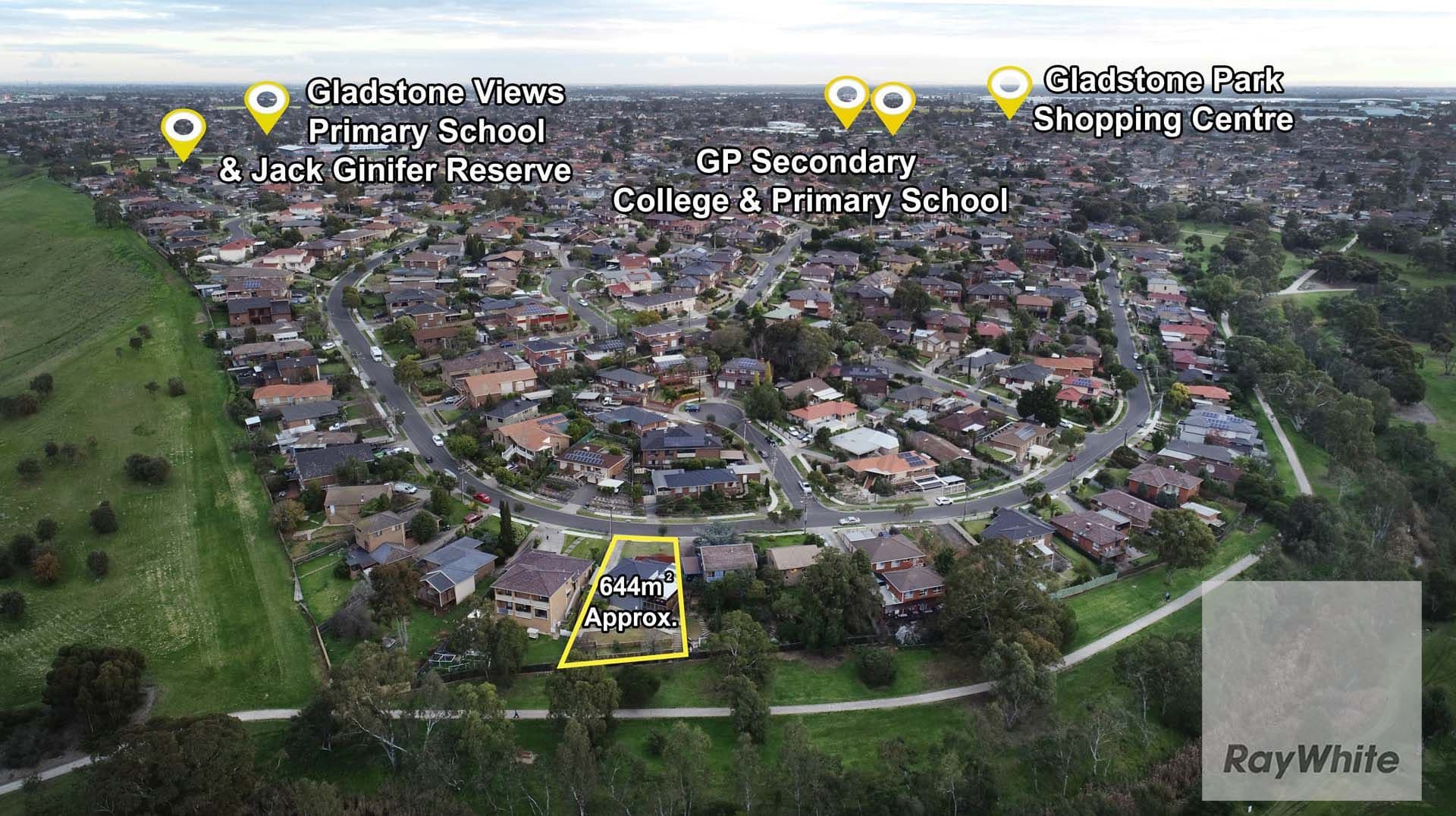 52 Clarke Drive, Gladstone Park VIC 3043, Gladstone Park - Thumbnail 4