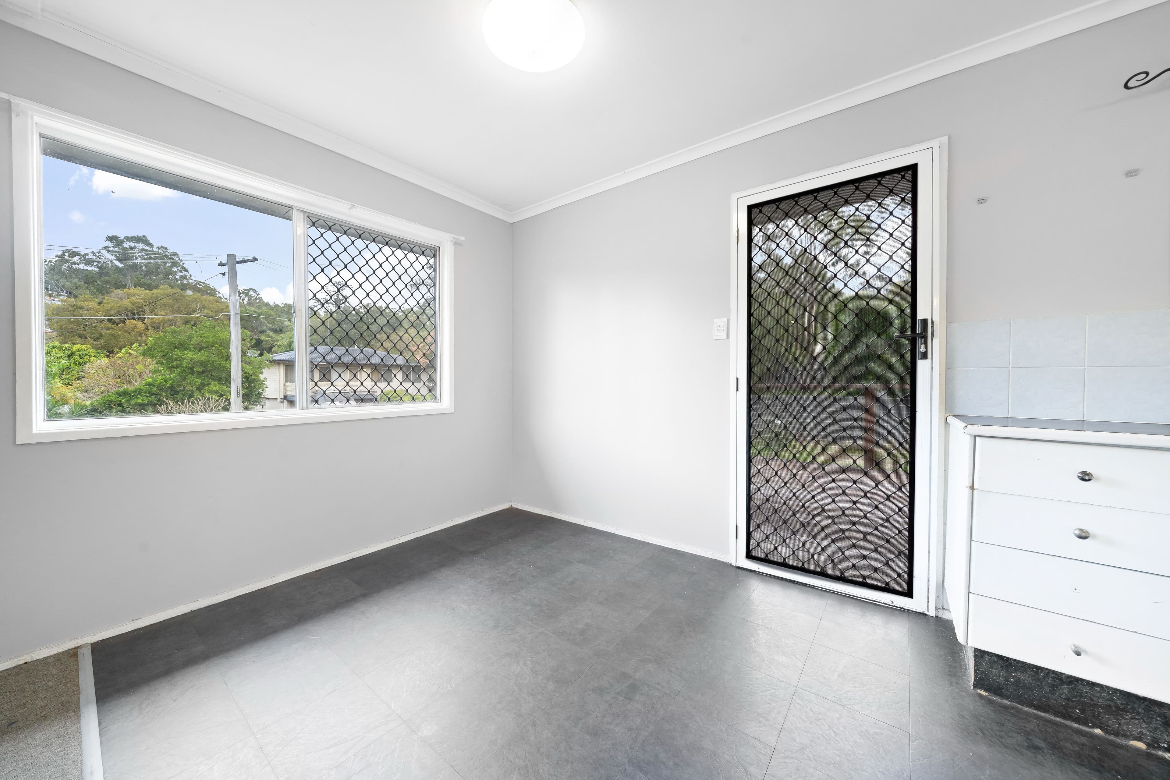 29 Tweedland Crescent, Beenleigh QLD 4207, Beenleigh - Thumbnail 7