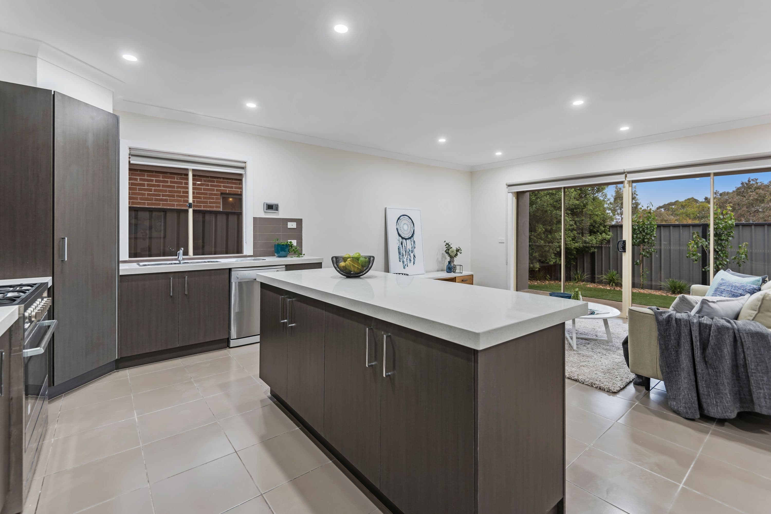 44 Highbury Circuit, Craigieburn VIC 3064, Craigieburn - Thumbnail 5