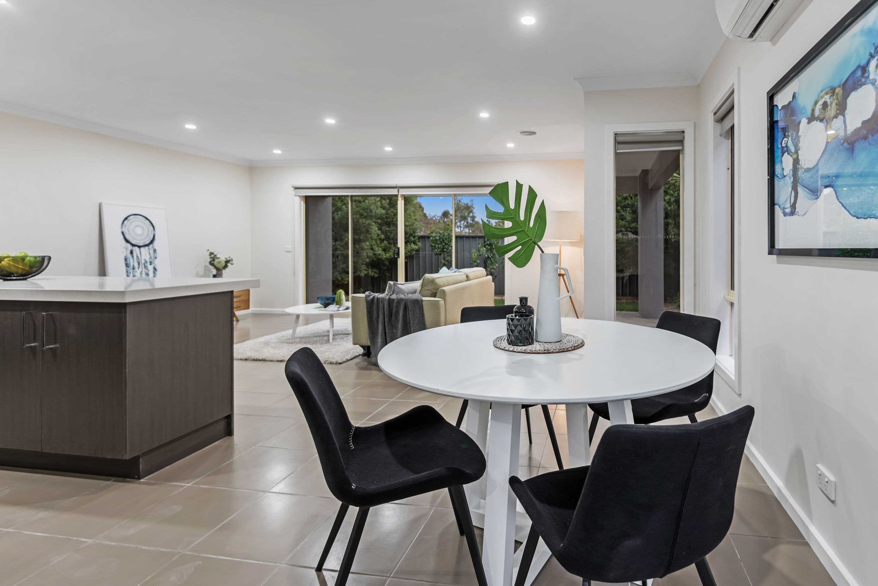 44 Highbury Circuit, Craigieburn VIC 3064, Craigieburn - Thumbnail 6