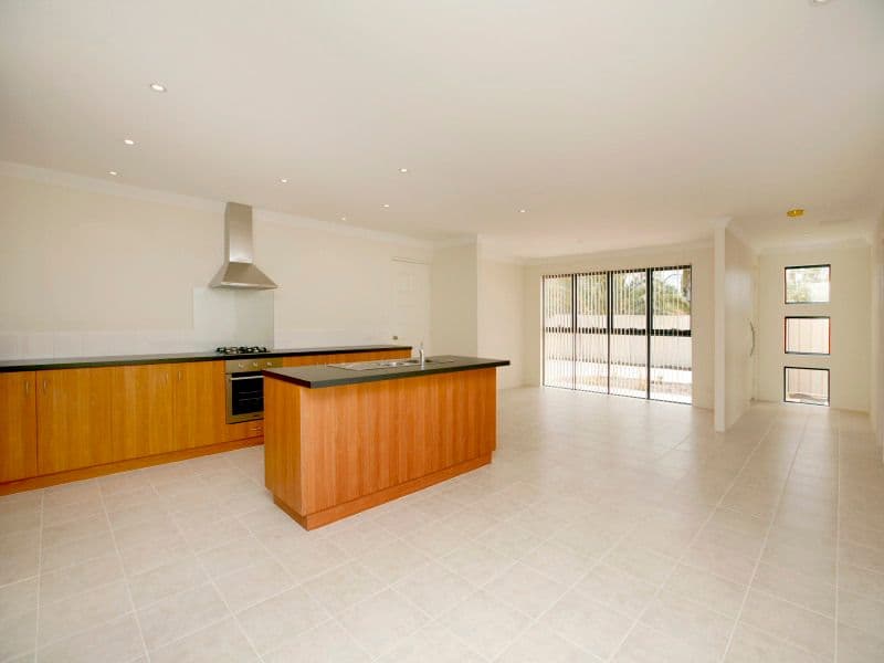41B Devonshire Road, MORLEY WA 6062, Morley - Thumbnail 3