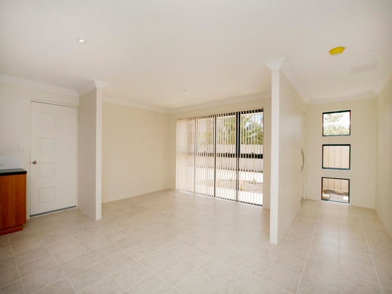 41B Devonshire Road, MORLEY WA 6062, Morley - Thumbnail 4