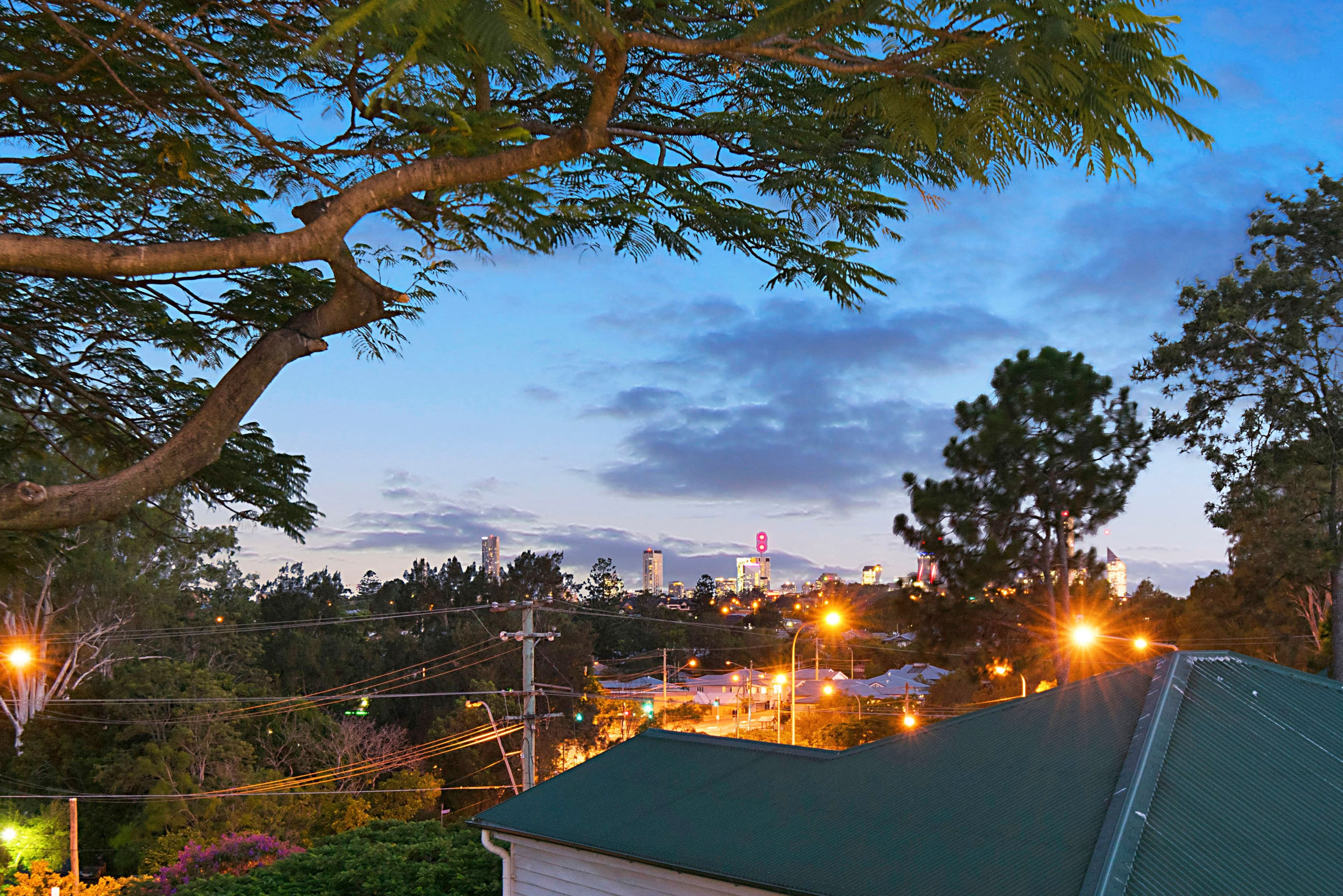 42 Dovedale Crescent, Ashgrove QLD 4060, Ashgrove - Thumbnail 2