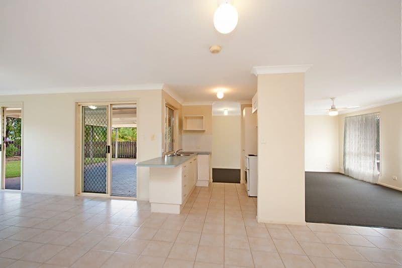5 Castlefield Drive, MURWILLUMBAH NSW 2484, Murwillumbah - Thumbnail 5