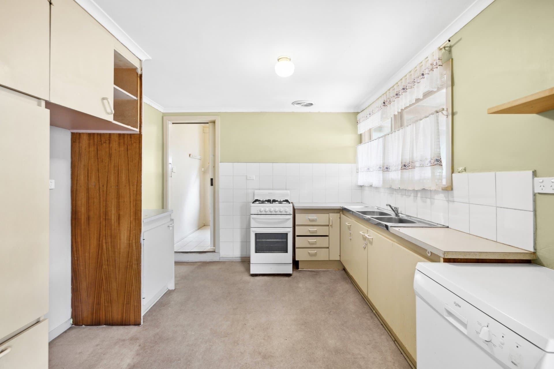 10 Oxley Street, Sunbury - Thumbnail 3