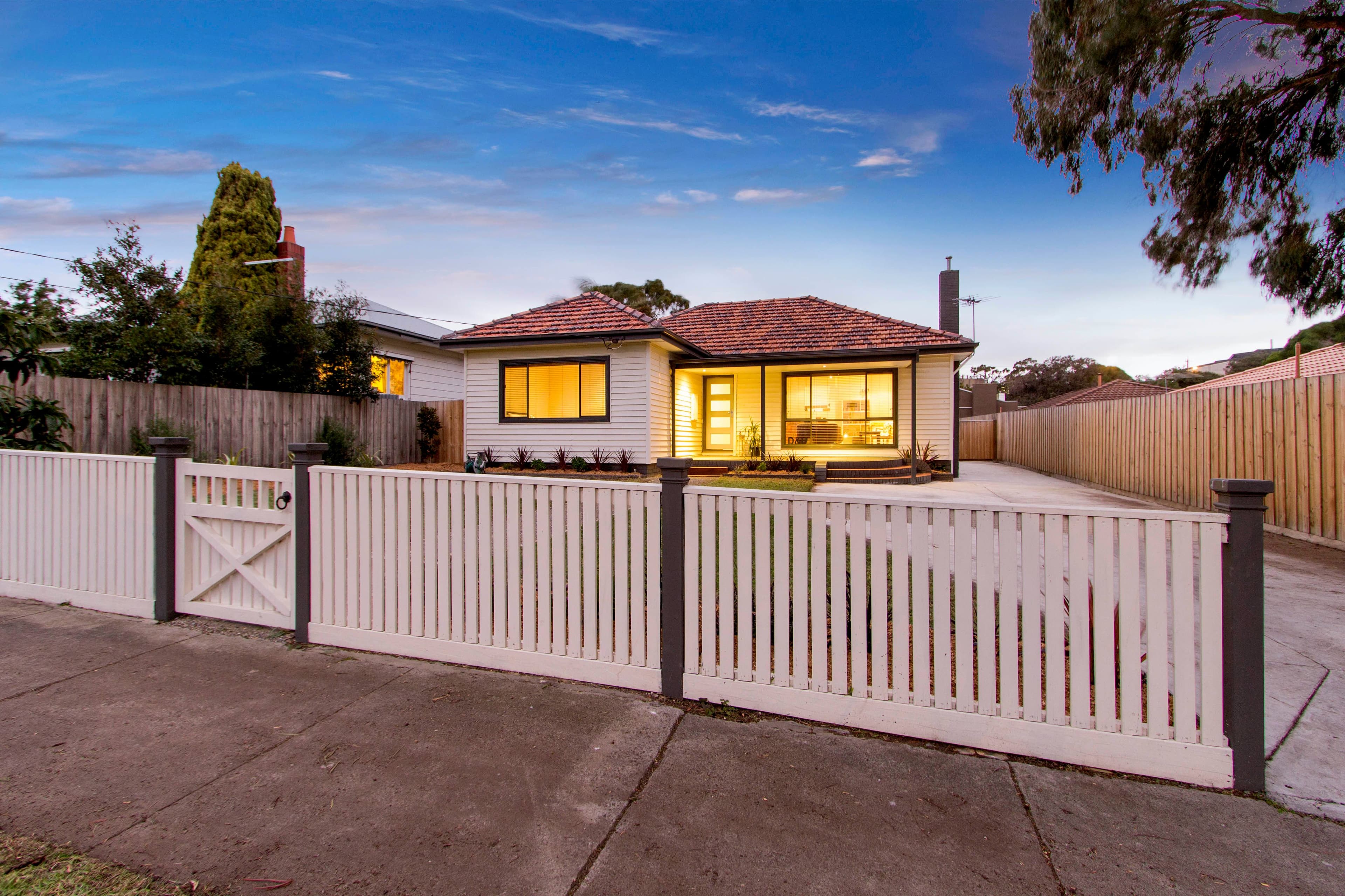 18 Dell Road, Frankston VIC 3199, Frankston - Image 1