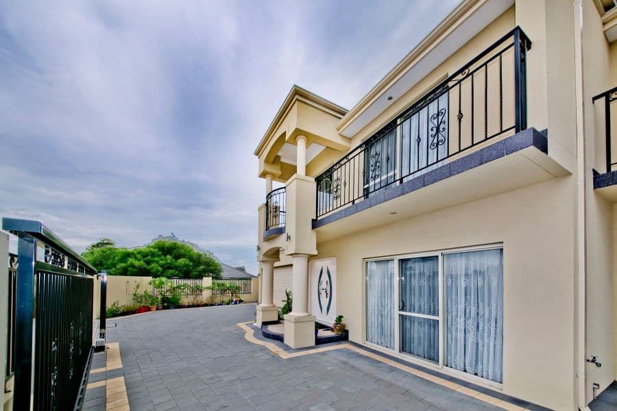 380 Walter Road West, MORLEY WA 6062, Morley - Thumbnail 3