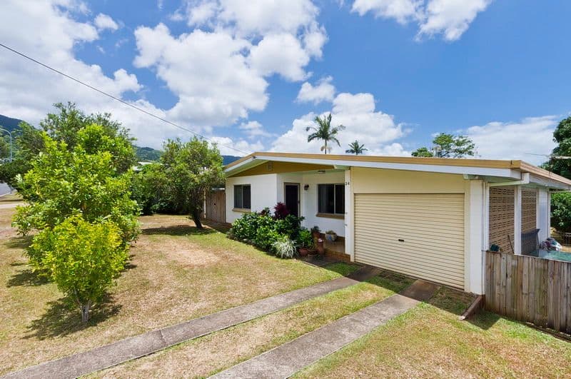 24 Scenic Street, BAYVIEW HEIGHTS QLD 4868, Bayview Heights - Image 1