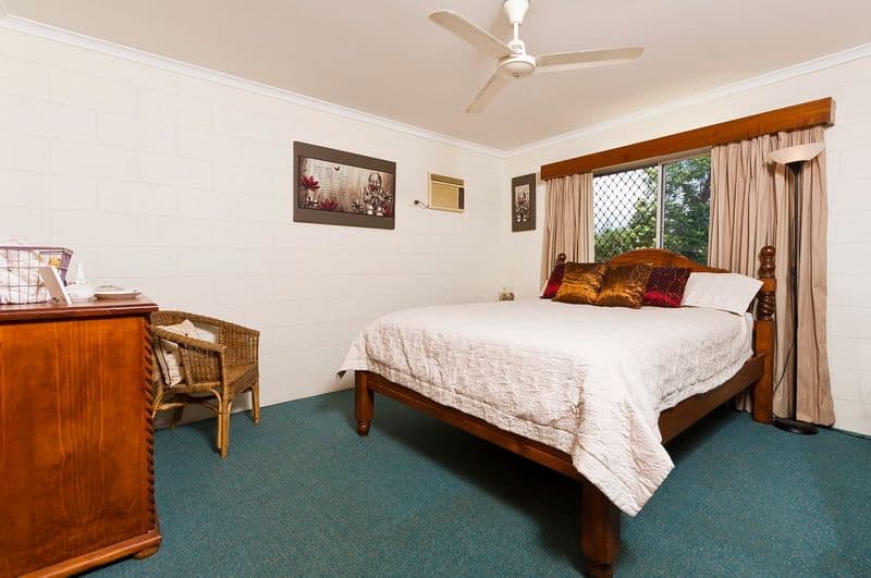 24 Scenic Street, BAYVIEW HEIGHTS QLD 4868, Bayview Heights - Thumbnail 6