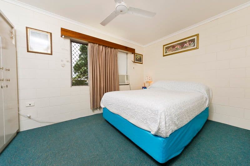 24 Scenic Street, BAYVIEW HEIGHTS QLD 4868, Bayview Heights - Thumbnail 7