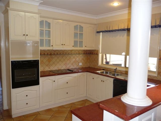 214 Spring Street, MIDDLE RIDGE QLD 4350, Middle Ridge - Thumbnail 2