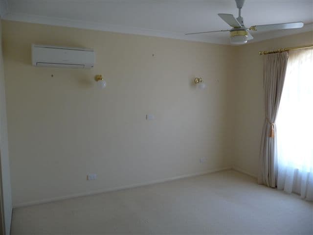 214 Spring Street, MIDDLE RIDGE QLD 4350, Middle Ridge - Thumbnail 3