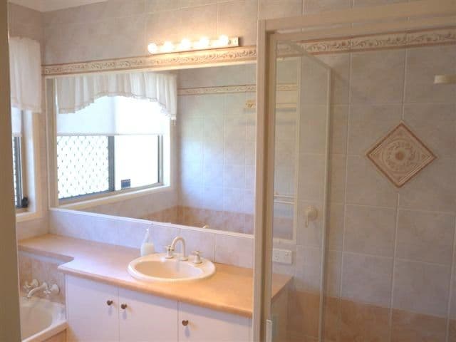 214 Spring Street, MIDDLE RIDGE QLD 4350, Middle Ridge - Thumbnail 4