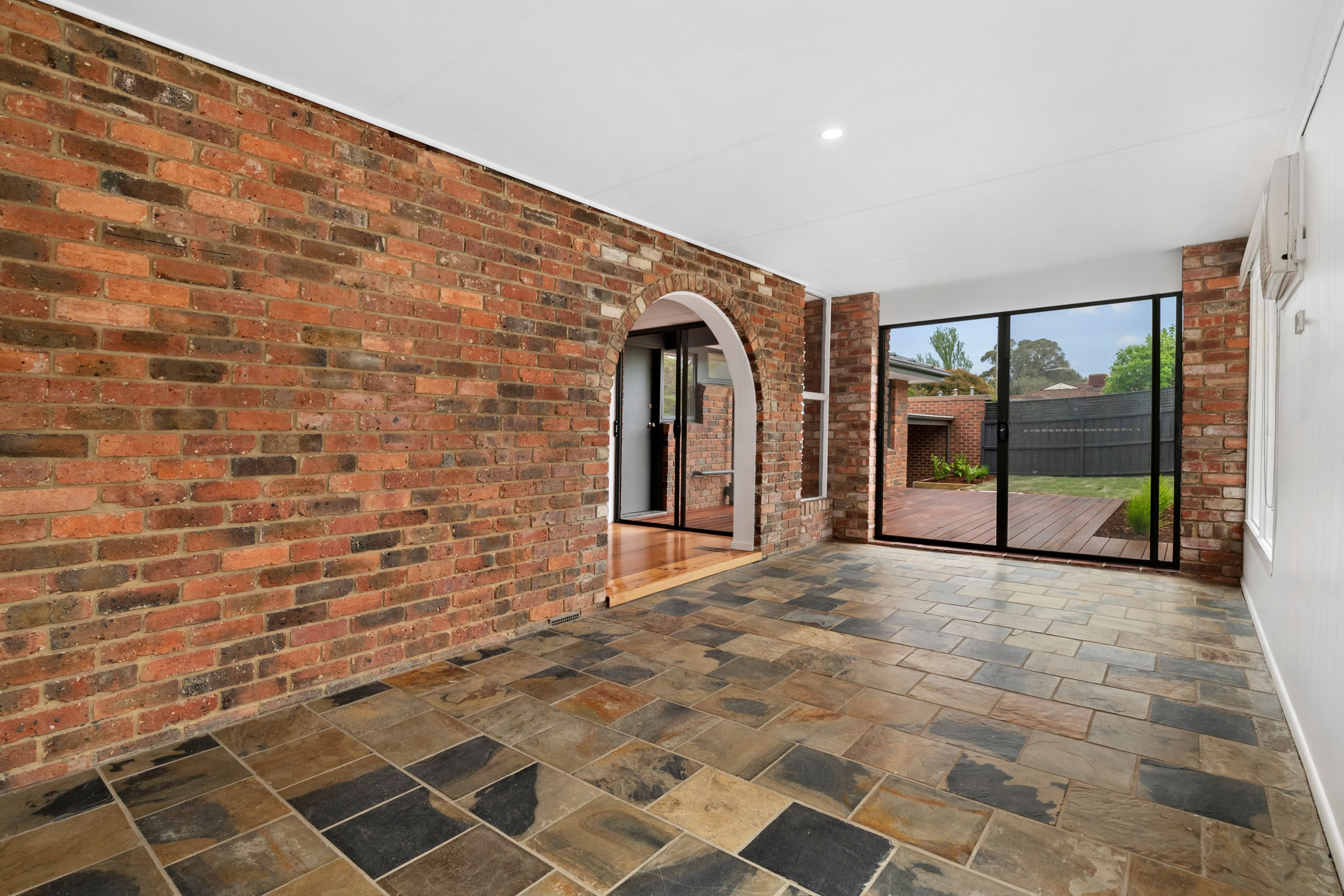 9 Old Lower Plenty Road, Viewbank VIC 3084, Viewbank - Thumbnail 6