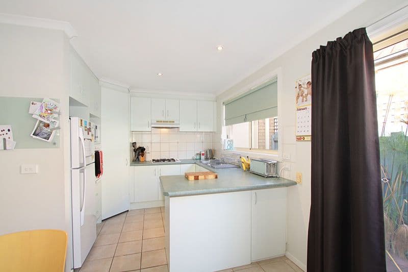 28 Elmtree Terrace, CHADSTONE VIC 3148, Chadstone - Thumbnail 4