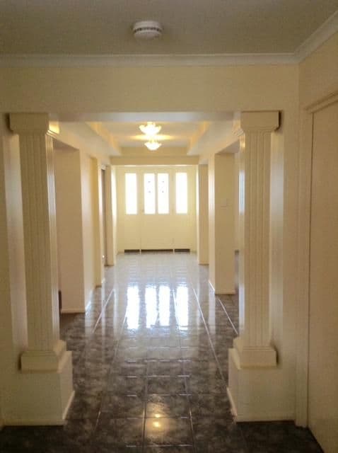 9 ANGUS Street, Sinnamon Park QLD 4073, Sinnamon Park - Thumbnail 3