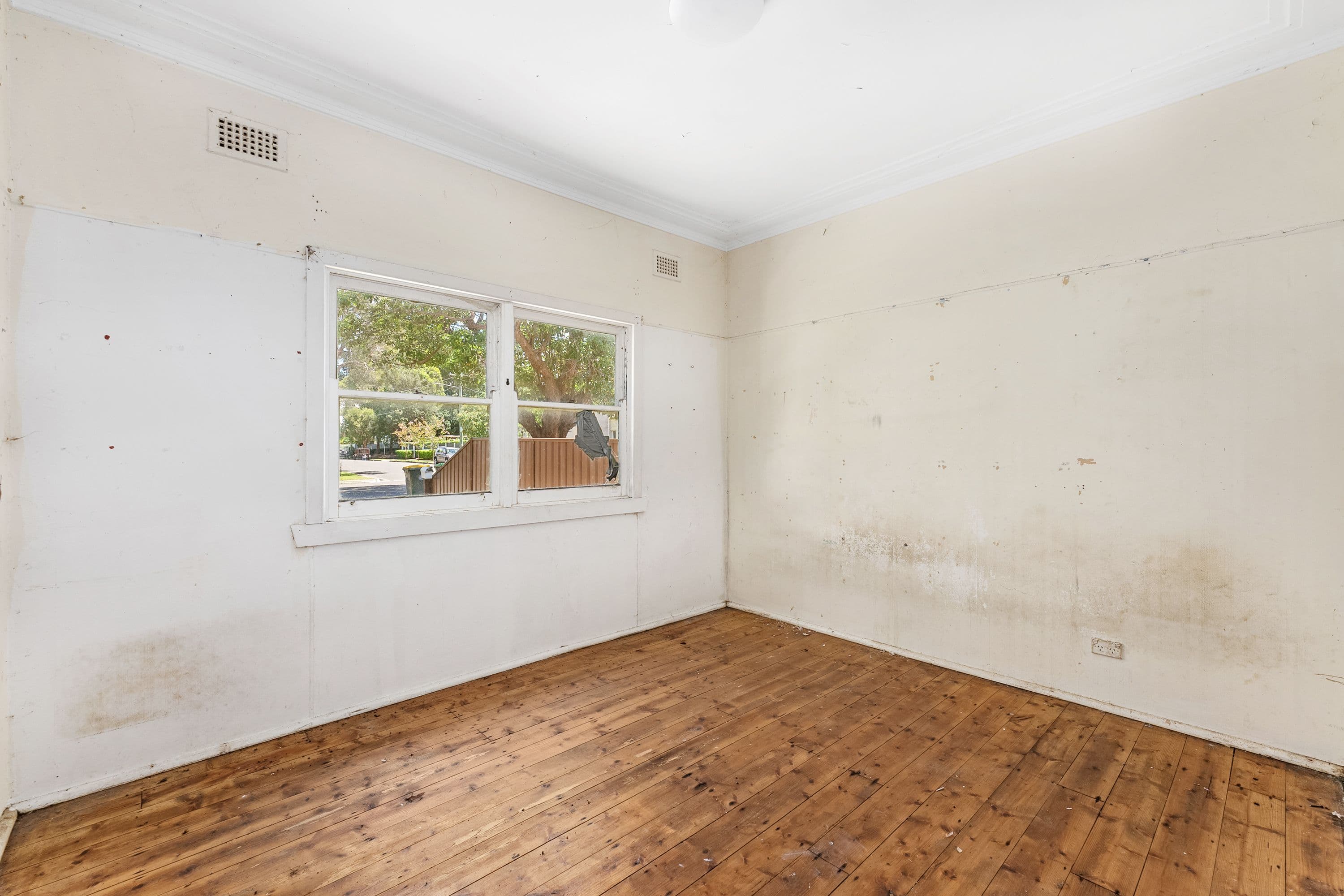 48 Hampton Street, Croydon Park NSW 2133, Croydon Park - Thumbnail 3