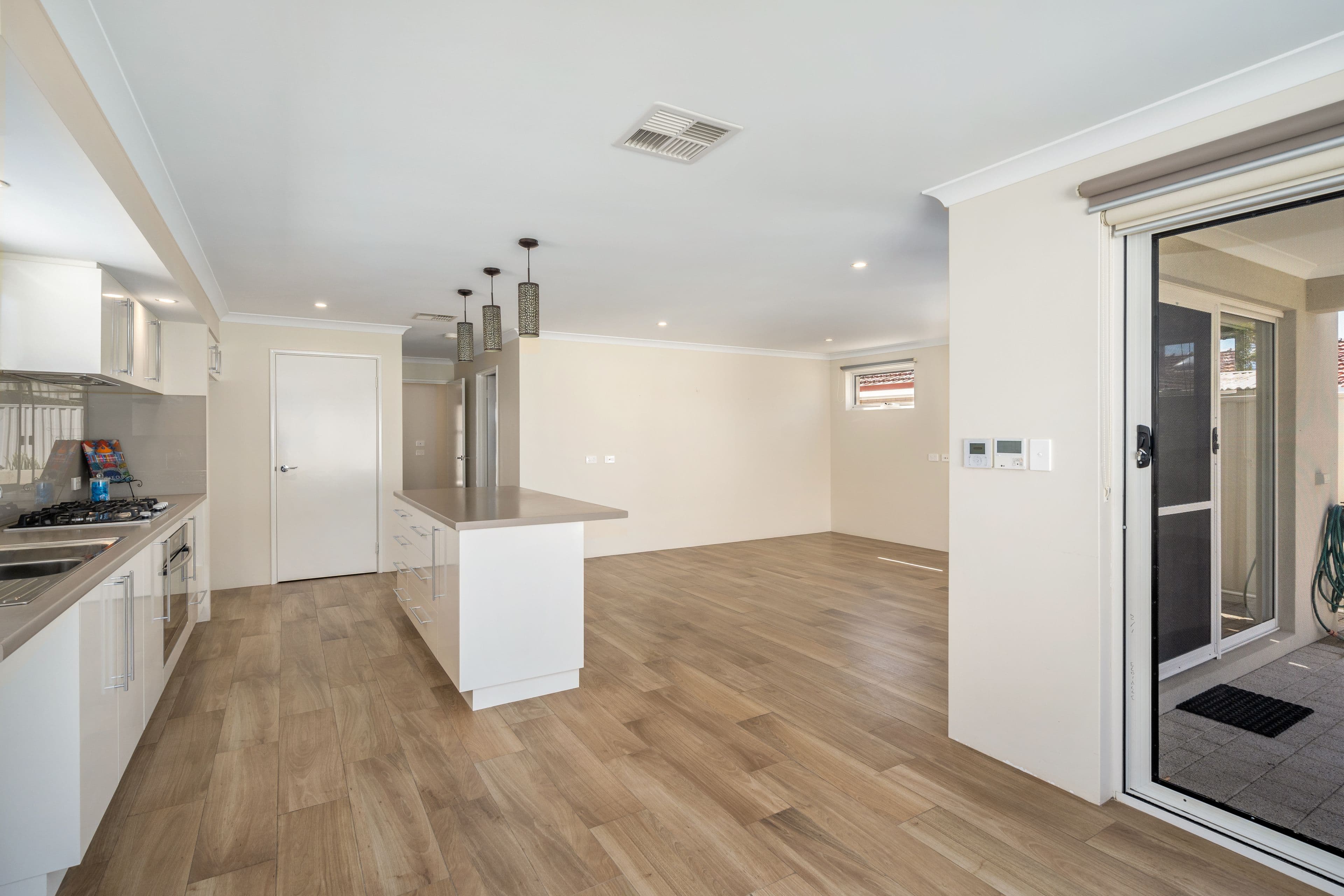 28 Raleigh Street, FOOTSCRAY VIC 3011, Footscray - Thumbnail 7