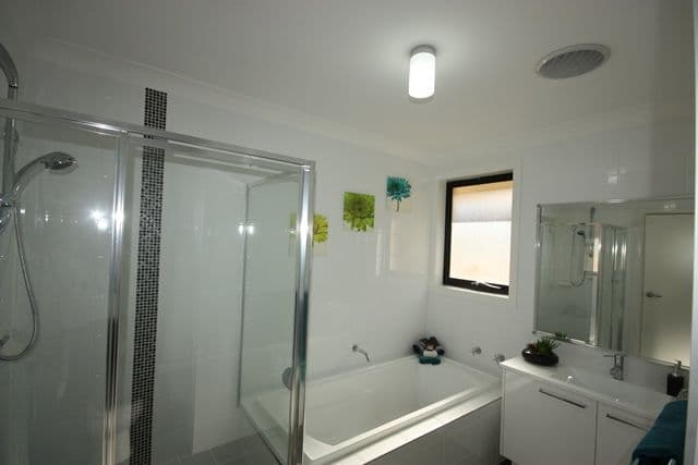 6 Orwell Place, SPRING FARM NSW 2570, Spring Farm - Thumbnail 4