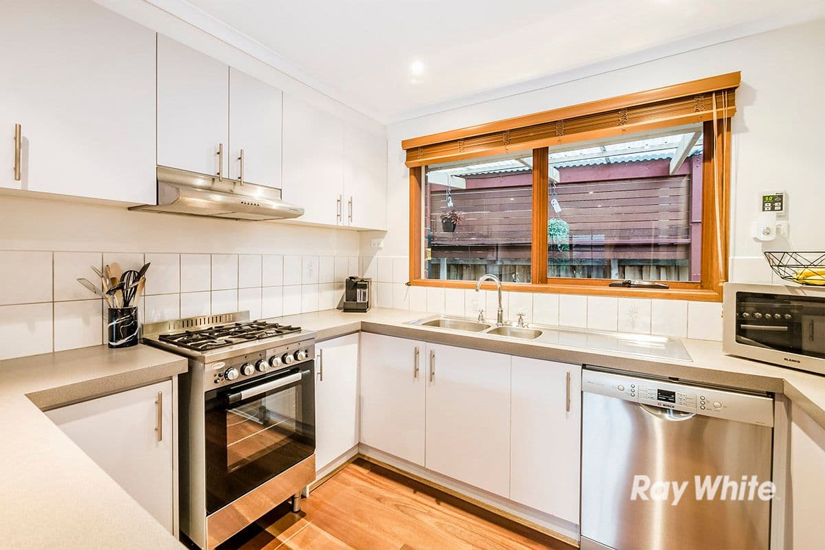24 Elandra Way, Cranbourne West VIC 3977, Cranbourne West - Thumbnail 2